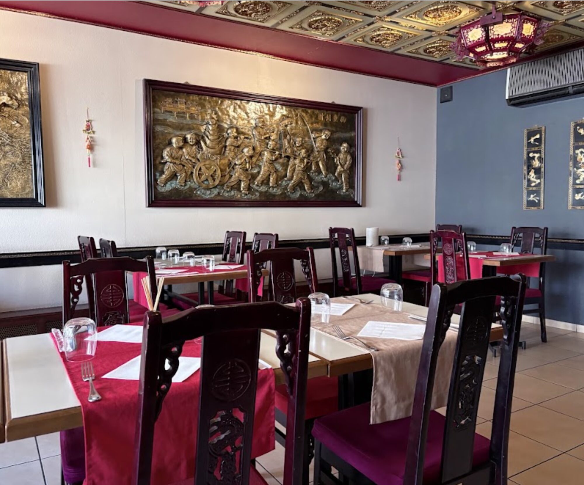 hotel cheval de bronze remiremont restaurants le dragon dor 152 Hôtel Cheval de Bronze - Remiremont Le Dragon d'or